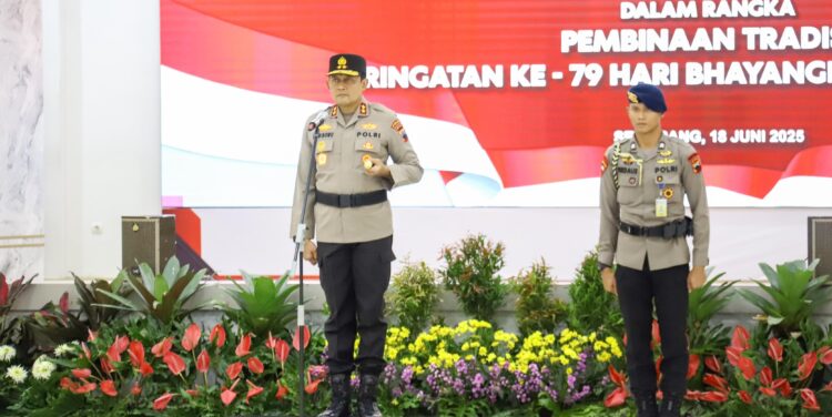 Polda Jateng Gelar Upacara Pencucian Pataka “Maneka Tunggal Dharma”, Maknai Semangat Pengabdian Jelang Hari Bhayangkara ke-79