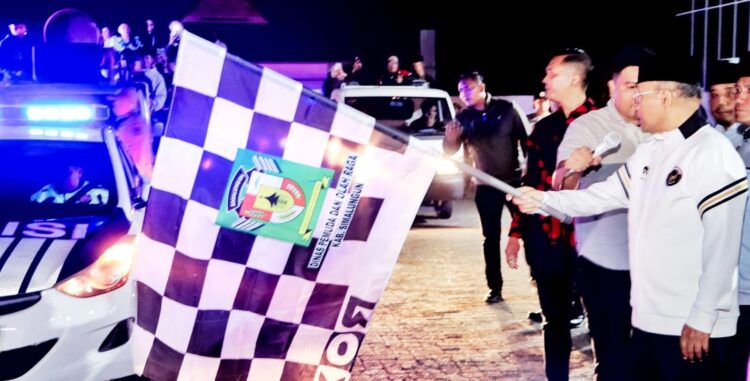 Meriahkan Hari Raya Idul Adha 1446 H, Pertama Kalinya Bupati Simalungun Lepas Peserta Takbir Keliling Dari Halaman Kantor Bupati