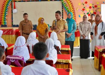 Bupati Solok Launching Program Makan Bergizi Gratis (MBG) Perdana di Kabupaten Solok