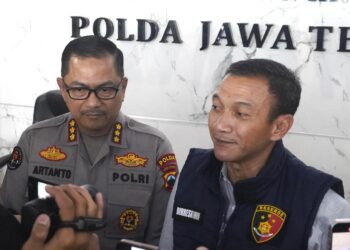 Polda Jateng Gelar Konferensi Pers Ungkap Kasus Pembunuhan Wanita di Demak dan Kawanan Perampok Spesialis Bobol Minimarket di Kendal