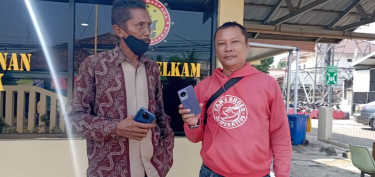 Kajian Hukum, Akademik dan Filosofis Terhadap SK Gubernur Banten Tentang SPMB Yang Menyebabkan Anak Terlantar Tidak Bersekolah
