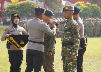 Upacara Penutupan Pendidikan Dasar Militer dan Pelatihan Manajerial Serta Penetapan Komcad SPPI BATCH 3 TA. 2025 di SPN Polda Jateng