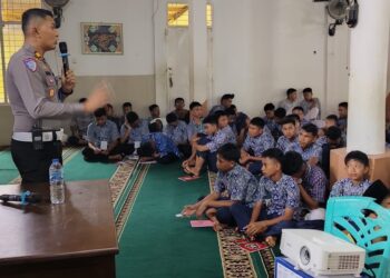 Sat Lantas Polres Solok Sosialisasikan Operasi Patuh Singgalang Kepada Pelajar