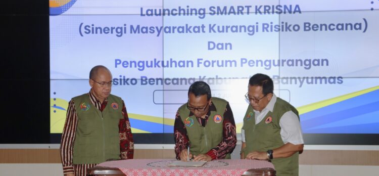Bupati Sadewo Kukuhkan Forum Pengurangan Risiko Bencana Banyumas