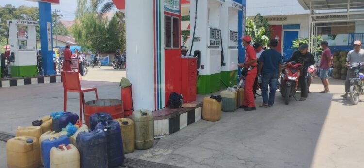 SPBU Dolok Marangir Disorot: Dugaan Penyaluran BBM Subsidi Tak Sesuai Alokasi, Publik Desak Investigasi
