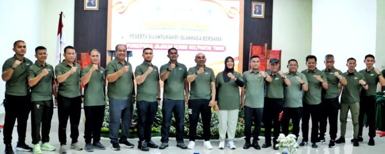 Bupati Simalungun ikuti olahraga Bersama Forkopimda di Makorem 022/PT