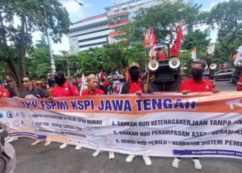 Apresiasi Polda Jateng atas Aksi Buruh di Gubernuran yang Berlangsung Tertib
