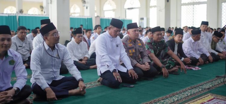Pemerintah Kabupaten Solok Bersama Kemenag Gelar Sholat Istisqa’, Memohon Turunnya Hujan