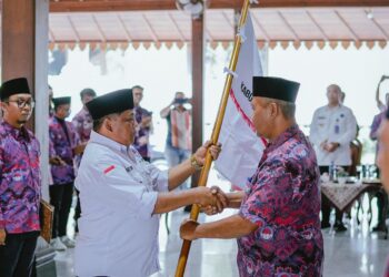 Pengurus PPDI Banyumas Dilantik, Bupati Sadewo: PPDI Harus Jadi Motor Penggerak Kemajuan Desa