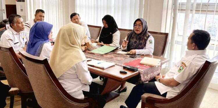 Rapat Pengendalian Danau Singkarak, Pemkab Solok Dorong Penyelamatan Ekosistem Dan Ikan Bilih