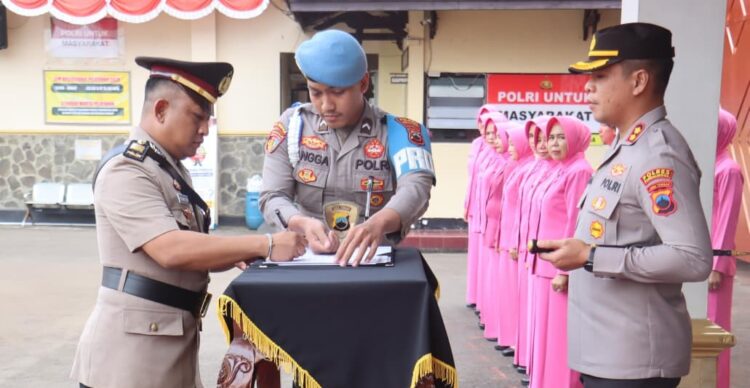 Kapolres Purbalingga Pimpin Sertijab Kabag Perencanaan