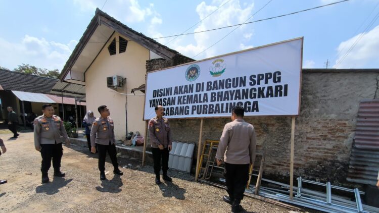 Tim Polda Jateng Cek Pembangunan SPPG Yayasan Kemala Bhayangkari Cabang Purbalingga