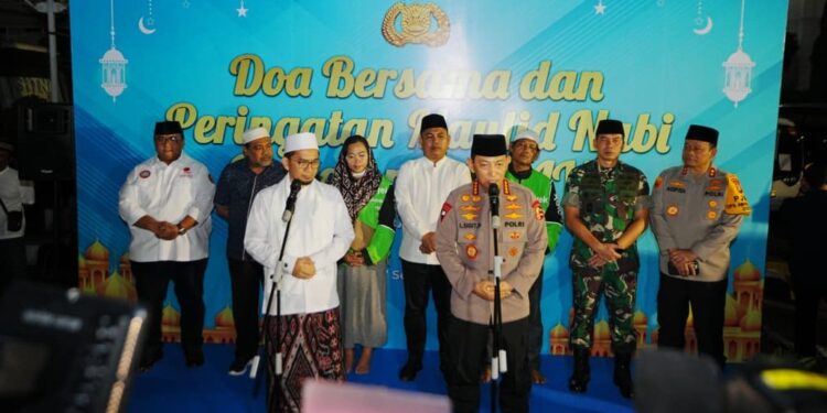Hadiri Doa Bersama dan Peringatan Maulid Nabi, Kapolri Ajak Masyarakat Jaga Persatuan dan Kesatuan Untuk Memajukan Indonesia