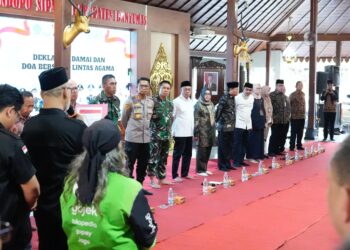 Forkopimda Bersama Elemen Masyarakat Banyumas Gelar Deklarasi Damai dan Doa Bersama