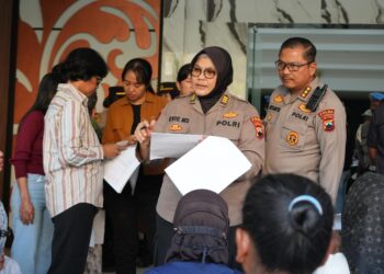 Datangi Polda Jateng, Ratusan Orang Tua Jemput Anak yang Terlibat Aksi Anarkis