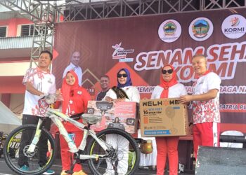 Ribuan Orang Ikuti Senam Sehat Bersama Kormi Banyumas