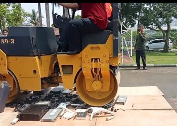 Balmon Kelas 1 Tangerang Musnahkan Perangkat Radio Telekomunikasi Ilegal Sebanyak 56 Perangkat