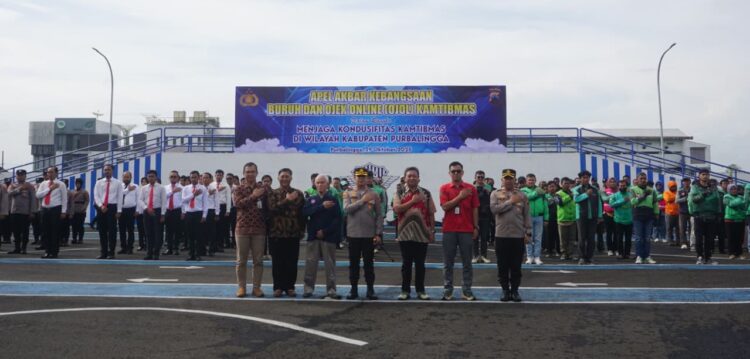 Polres Purbalingga Gelar Servis Kendaraan dan Pemeriksaan Kesehatan Gratis untuk Ojol dan Buruh