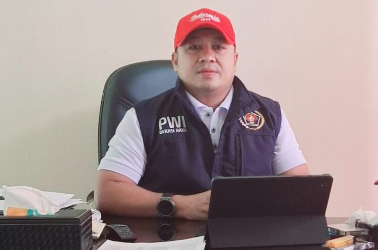 Ketua PWI Bekasi Raya Ade Muksin, Transparansi Itu Bukan Pilihan, Tapi Kewjiban