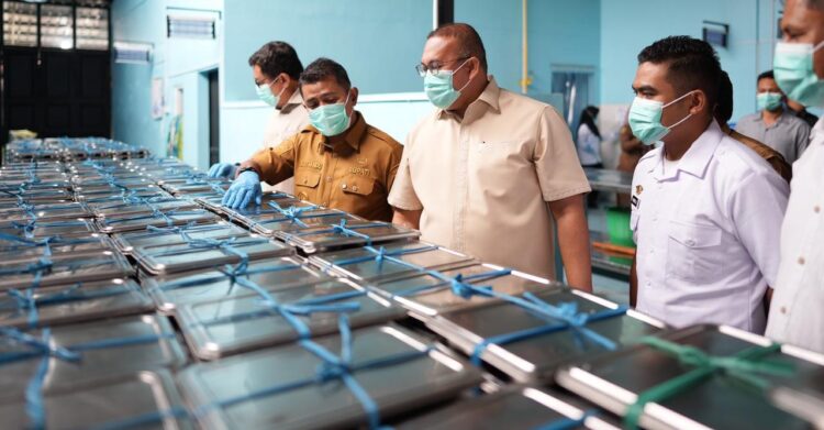 Bupati Solok Kunjungi Dapur SPPG Batang Barus Arosuka