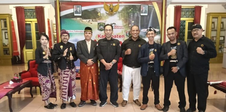 Deklarasi Dewan Kampung Nuswantara di Malang Tegaskan Kampung Sebagai Benteng Kedaulatan