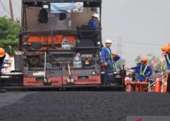 Dinas Sumber Daya Air,Bina Marga dan Bina Kontruksi Pemkab Bekasi, Prioritaskan Perbaikan Jalan Rusak Sepanjang 323 Km