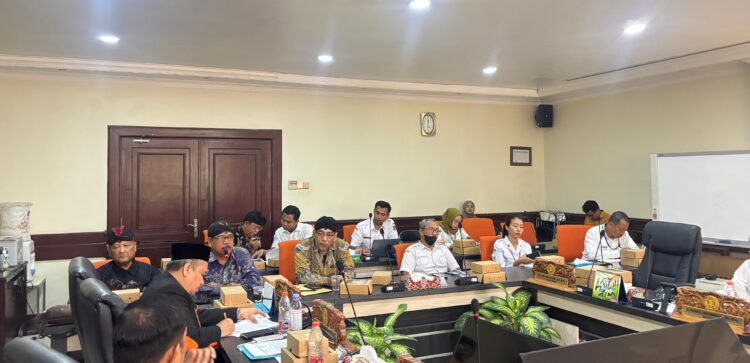 Bumi Laras Manunggal Desak Penguatan Raperda Pelestarian Budaya Surabaya dalam Audiensi Komisi D DPRD