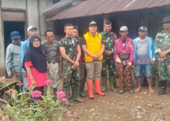 Trio Karno Vivo Kerahkan Pemuda Ujung Ladang untuk Goro Masal Pasca Banjir Bandang di Padang Belimbing