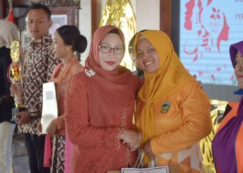 Peringati Hari Ibu ke-97, Pemkab Banyumas Apresiasi Perempuan Pekerja Rentan