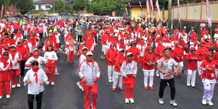 Ribuan Pegiat Olahraga Ramaikan Gebyar Senam Akhir Tahun KORMI