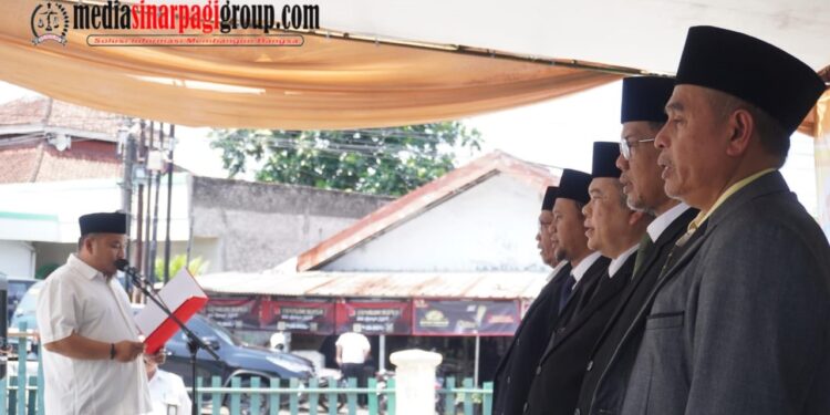 Lantik Pimpinan Badan Amil Zakat Nasional Kab Subang 2025 – 2030 Bupati Subang Tekankan Tata Pengelolaan Yang Transparan