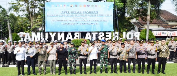 Bupati Sadewo Pimpin Apel Gelar Pasukan Operasi Lilin Candi 2025, Pastikan Nataru Aman