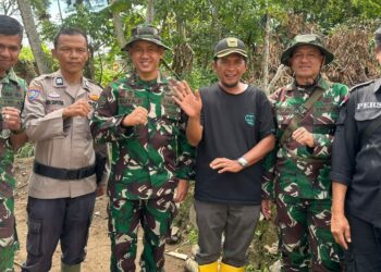 TNI AD Menyatu dengan Rakyat, 300 Prajurit Diterjunkan Pulihkan Solok Pascabencana