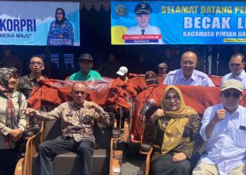 280 Pengayuh Becak Banyumas Terima Becak Listrik dari Presiden Prabowo: “Dilarang Dijual!” Tegas Bupati Sadewo