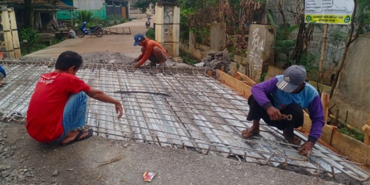 CV Ratu Bagja Gercep Pembangunan Jembatan Di Desa Padamulya Kec Cipunegara Subang
