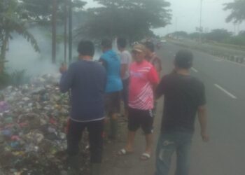 Gotong Royong Menjadi Kunci: Jejak Langkah Pemdes Kapetakan Mengurai Masalah Sampah