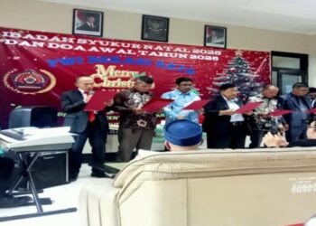 PWI Bekasi Raya Adakan Ibadah Ucapan Syukur Natal 2025 dan Awal Tahun Baru 2026 Dengan Khidmat di Sekretariat PWI Bekasi Raya