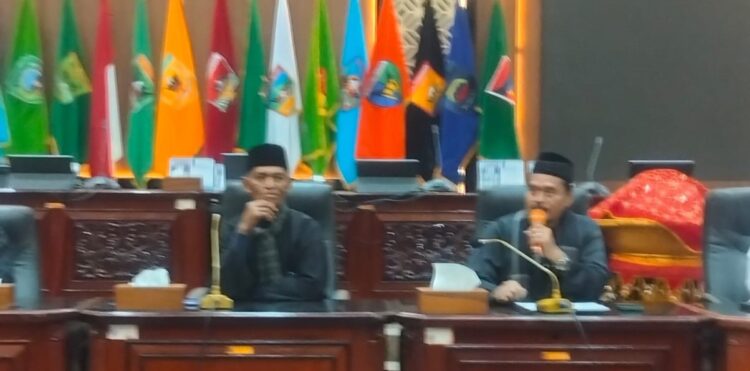 Rumah Gadang Ditinggakan Anak Kemenakan: DPRD Sumbar Dinilai Mengkhianati Marwah Adat Minangkabau