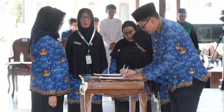 Wakil Bupati Banyumas Lantik 318 Pejabat Fungsional