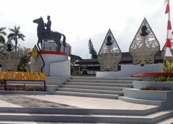 Falsafah Asta Bharata : Delapan Karakter Pemimpin Yang Ideal, Oleh Widoyo Satmoko (Wartawan Koran SINAR PAGI)