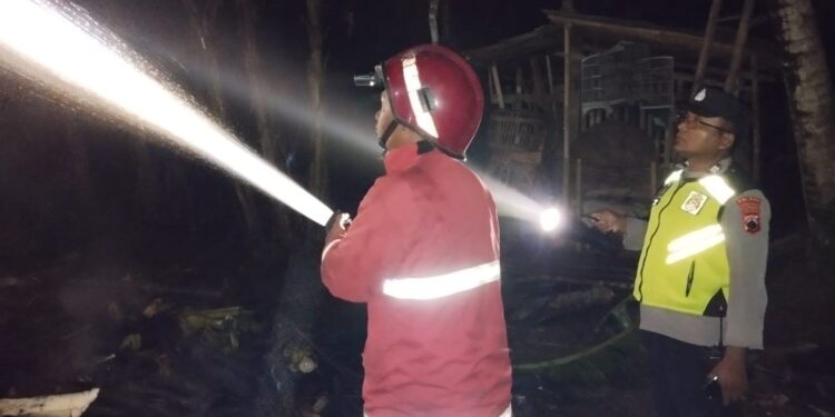 Dapur Rumah Warga di Kemangkon Terbakar, Diduga Akibat Korsleting Listrik