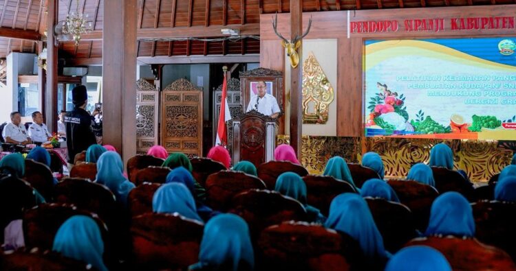 Berdayakan UMKM Lokal, Bupati Banyumas bekali Pelatihan Keamanan Pangan untuk Program MBG