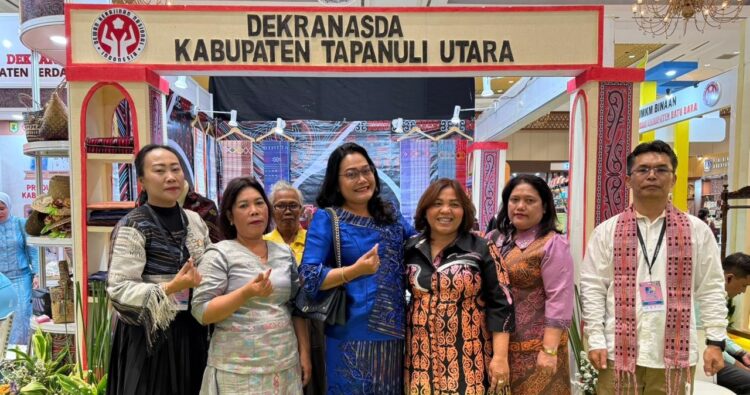 Pemkab Tapanuli Utara Dukung Penguatan Ekonomi Kreatif dan Pelestarian Budaya Lewat Inacraft 2026