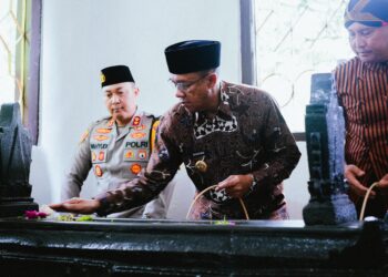 Awali Peringatan Hari Jadi Banyumas, Sadewo Pimpin Ziarah Ke Makam Raden Joko Kaiman