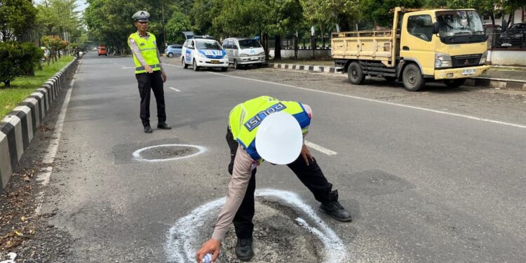 Polres Purbalingga Gelar Survei Jalur Mudik, Temukan Jalan Berlubang dan Lampu Jalan Mati