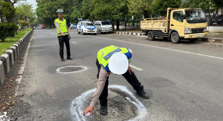 Polres Purbalingga Gelar Survei Jalur Mudik, Temukan Jalan Berlubang dan Lampu Jalan Mati