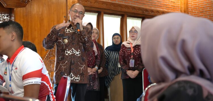 ‎ Bekali Pelatihan para Penyandang Disabilitas, Bupati Sadewo Harapkan Banyumas Lahirkan Banyak Wira Usaha Tangguh