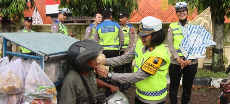 Sosialisasi Terpadu Operasi Keselamatan Candi 2026, Polres Purbalingga Hadirkan Badut dan Wayang