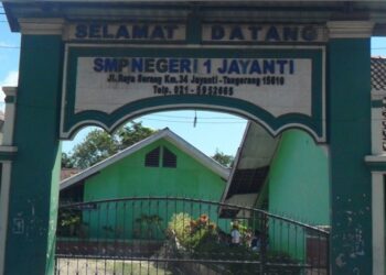 Rp.2,5 M lebih Dana BOS Thn 2025-2024 Diterima SMP Negeri 1 Jayanti Kabupaten Tangerang, Orangtua Murid Duga Dikorupsi Kepsek