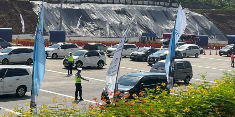 Arus Mudik dan Balik Lebaran 2026 Di Polda Jateng Terkendali, Data GT Pejagan 14 % dan G.T Kalikangkung 9,5 % Pemudik Belum Balik